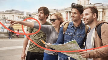 Group Tour vs. Personal Guide: What to Choose?